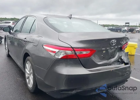 2020 Toyota Camry Le из США, поврежденный, VIN 4T1C11AK9LU891236
